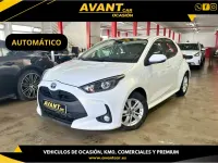 Usado Toyota Yaris Hybrid Plus 116 CV (85 kW) 2024 Blanco Berlina