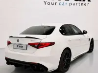 Usado Alfa Romeo Giulia Quadrifoglio 510 CV (375 kW) 2016 Blanco Berlina