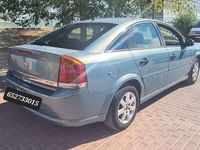 Usado Opel Vectra Essentia 120 CV (88 kW) 2007 Azul Berlina