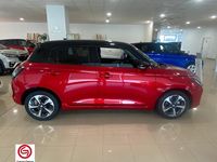 Nuevo Suzuki Swift 83 CV (61 kW) 2025 Rojo Utilitario