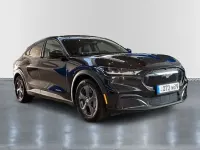 Usado Ford Mustang Mach-E 216 kW (294 CV) 2022 Gris SUV