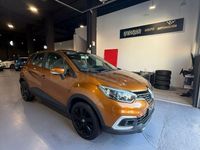 Usado Renault Captur Life 90 HP (66 kW) 2019 Laranja SUV