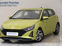 Usado Hyundai i20 100 CV (73 kW) 2024 Verde Utilitario
