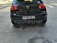 Usado VW Golf V Highline 140 CV (102 kW) 2007 Negro Berlina