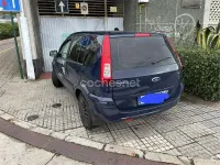 Usado Ford Fusion 80 CV (58 kW) 2011 Azul Utilitario