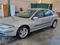 Usado Renault Laguna II Privilege 150 CV (110 kW) 2004 Gris / plata Berlina