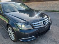 Usado Mercedes C200 136 CV (100 kW) 2011 Negro Familiar