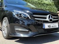 Usado Mercedes B180 122 CV (89 kW) 2016 Negro Monovolumen
