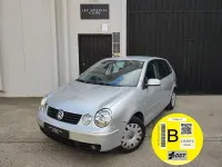 Usado VW Polo Trendline 75 CV (55 kW) 2003 Gris / plata Berlina
