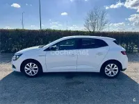 Usado Renault Mégane LIMITED 100 CV (73 kW) 2018 Blanco Berlina
