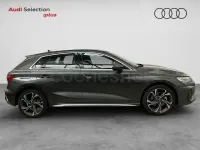 Usado Audi A3 S-Line 204 CV (150 kW) 2025 Gris / plata Berlina