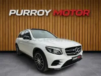 Usado Mercedes GLC250 AMG line 204 CV (150 kW) 2016 Blanco SUV