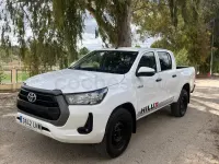 Usado Toyota HiLux 150 CV (110 kW) 2022 Blanco Pickup/Camioneta