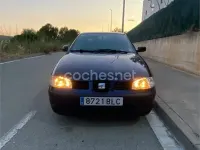 Usado Seat Ibiza 60 CV (44 kW) 2001 Azul Utilitario