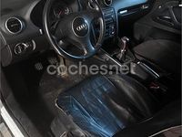 Usado Audi A3 Attraction 100 CV (73 kW) 2004 Blanco Utilitario