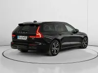 Usado Volvo V60 Plus 197 CV (144 kW) 2022 Negro Familiar