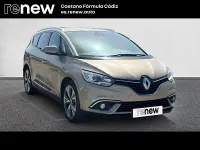 Usado Renault Grand Scénic IV Zen 140 CV (102 kW) 2018 Marrón Monovolumen