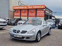 Usado Mercedes SLK200 163 CV (119 kW) 2007 Gris / plata Descapotable