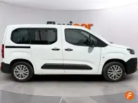 Usado Citroën Berlingo Feel 102 CV (75 kW) 2021 Blanco Monovolumen