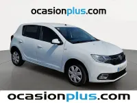 Usado Dacia Sandero Comfort 95 CV (69 kW) 2020 Blanco Utilitario
