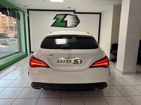 Usado Mercedes CLA200 Shooting Brake 136 CV (100 kW) 2018 Blanco Familiar
