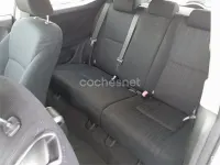 Usado Toyota Auris Luna 126 CV (92 kW) 2007 Blanco Utilitario