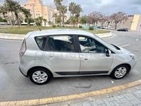 Usado Renault Grand Scénic III Expression 110 CV (80 kW) 2013 Gris / plata Monovolumen