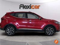 Usado MG ZS Luxury 106 CV (77 kW) 2024 Rojo Berlina