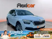 Usado Skoda Kamiq Ambition 110 CV (80 kW) 2021 Blanco SUV