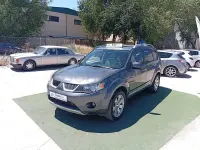 Usado Mitsubishi Outlander Plus 156 CV (114 kW) 2007 Gris / plata SUV
