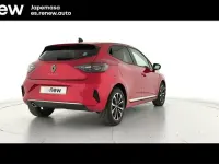 Usado Renault Clio V Techno 100 CV (73 kW) 2025 Rojo Berlina