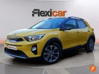 Usado Kia Stonic 120 CV (88 kW) 2018 Amarillo SUV