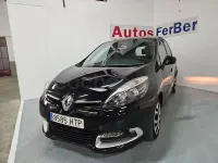 Usado Renault Scénic III Expression 95 CV (69 kW) 2013 Negro Monovolumen