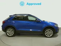 Usado VW T-Roc Life 150 CV (110 kW) 2025 Azul SUV