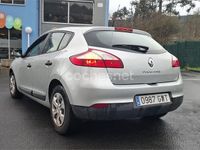Usado Renault Mégane Authentique 100 CV (73 kW) 2010 Gris / plata Berlina
