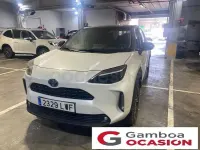 Usado Toyota Yaris Cross Style 116 CV (85 kW) 2022 Blanco SUV