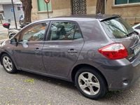 Usado Toyota Auris Active 126 CV (92 kW) 2010 Gris / plata Utilitario