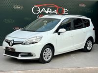 Usado Renault Grand Scénic III Expression 116 CV (85 kW) 2015 Blanco Monovolumen