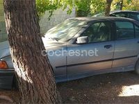 Usado BMW 318 113 CV (83 kW) 1993 Gris / plata Berlina