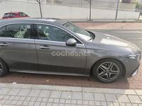 Usado Mercedes A180 116 CV (85 kW) 2023 Gris / plata Berlina