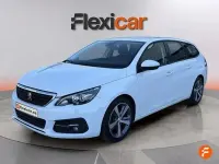 Usado Peugeot 308 SW Access 100 CV (73 kW) 2018 Blanco Familiar