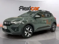 Usado Dacia Sandero Essentiel 91 CV (66 kW) 2023 Verde Berlina