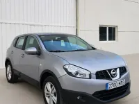 Usado Nissan Qashqai Acenta 110 CV (80 kW) 2011 Gris / plata SUV