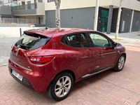 Usado Renault Clio IV LIMITED 90 CV (66 kW) 2017 Rojo Berlina