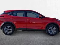 Usado Nissan Qashqai Acenta 140 CV (102 kW) 2023 Yokohama red (sólida) SUV