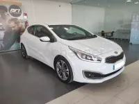 Usado Kia Ceed 120 CV (88 kW) 2017 Blanco Utilitario