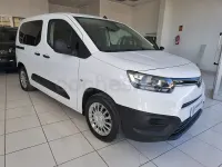 Usado Toyota Proace Verso Active 131 CV (96 kW) 2021 Blanco Familiar