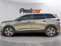 Usado Peugeot 5008 Allure 131 CV (96 kW) 2023 Gris SUV