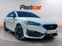 Usado Cupra Leon 150 CV (110 kW) 2023 Blanco Familiar