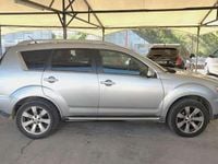 Usado Mitsubishi Outlander Motion 156 CV (114 kW) 2010 Gris / plata SUV